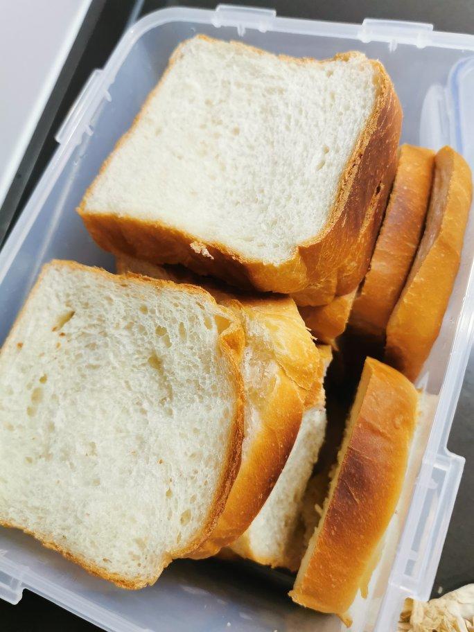 早餐白吐司          （庞多米 Pain de mie）