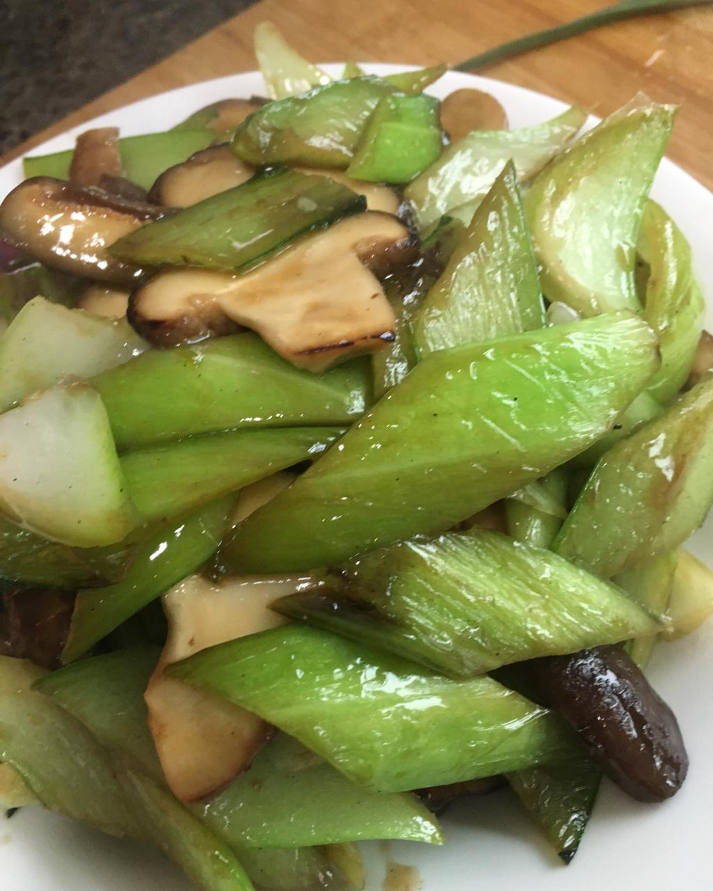 香菇油菜