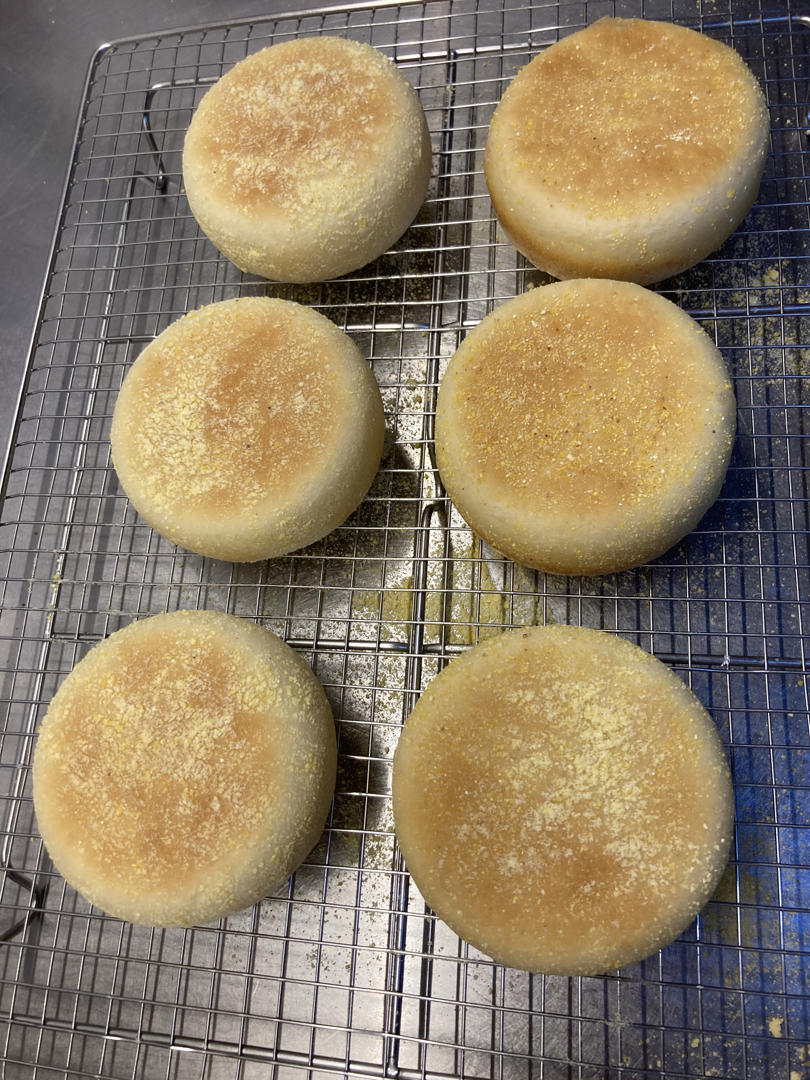 猪柳蛋麦满分 —英式玛芬胚English muffin