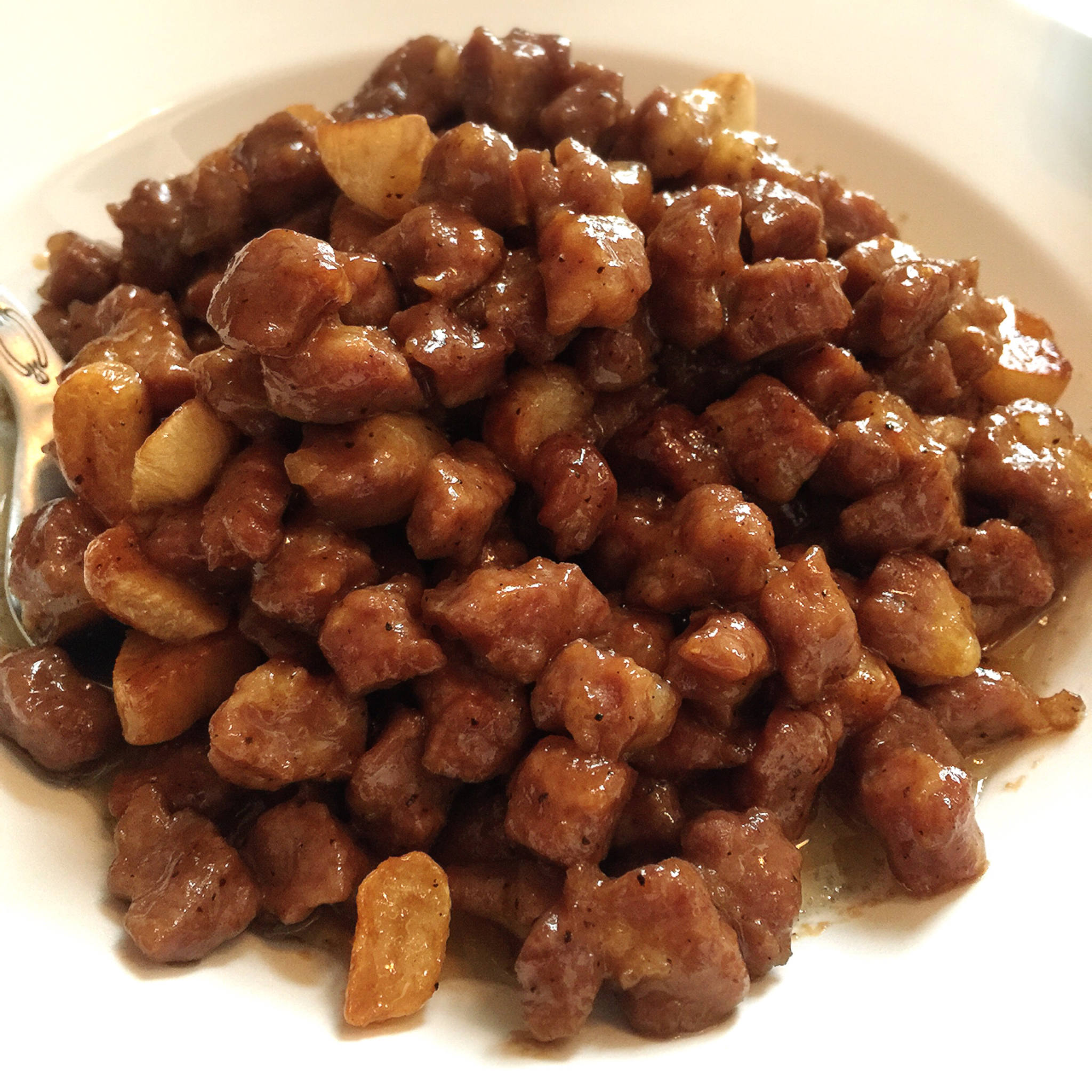 黑蒜子牛肉粒