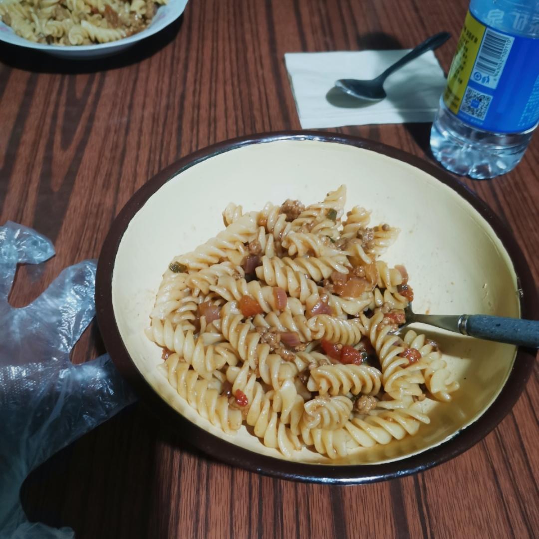 简单好吃的番茄肉酱面