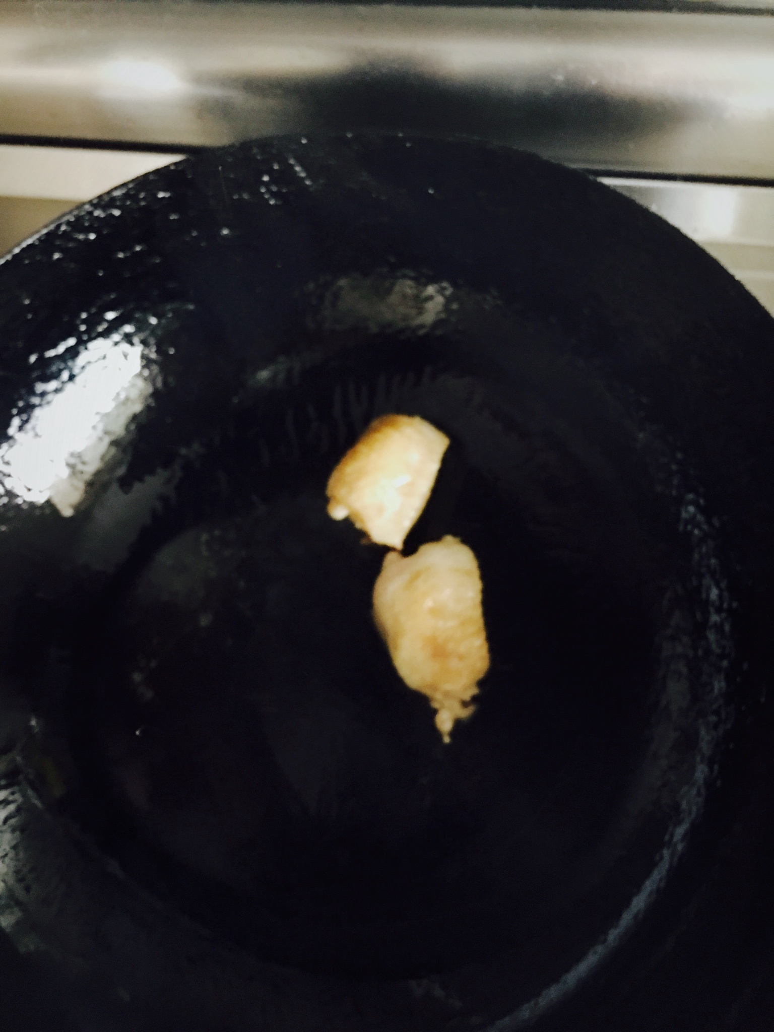 可乐鸡翅酿口蘑的做法 步骤3