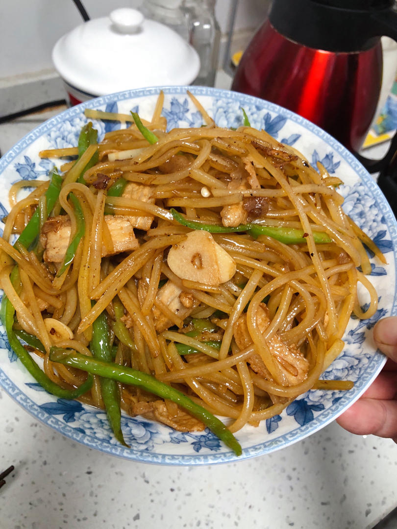 超级下饭，永远吃不腻的土豆丝炒肉