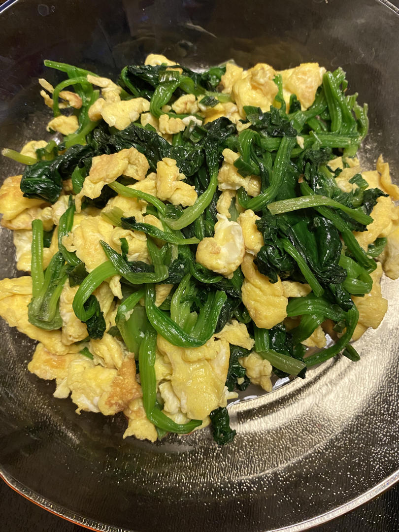 菠菜炒鸡蛋