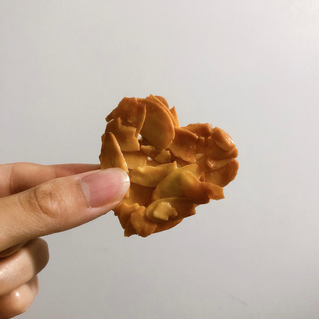 焦糖脆脆杏仁瓦片