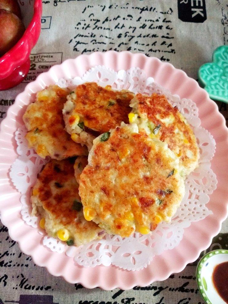 鸡胸肉蔬菜小饼