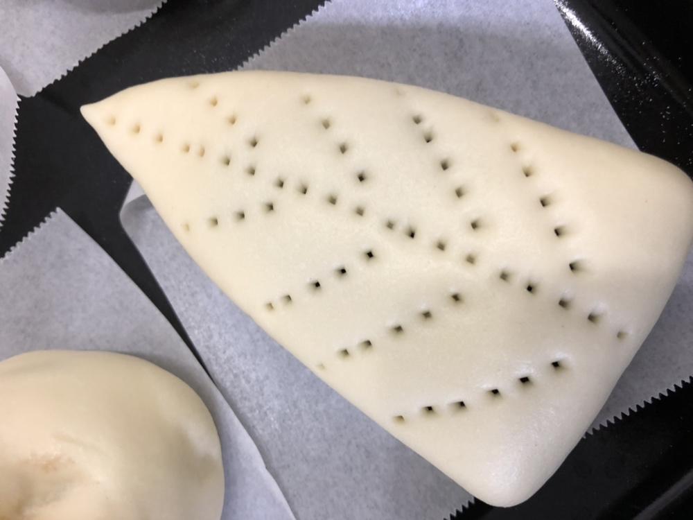 叶形包子