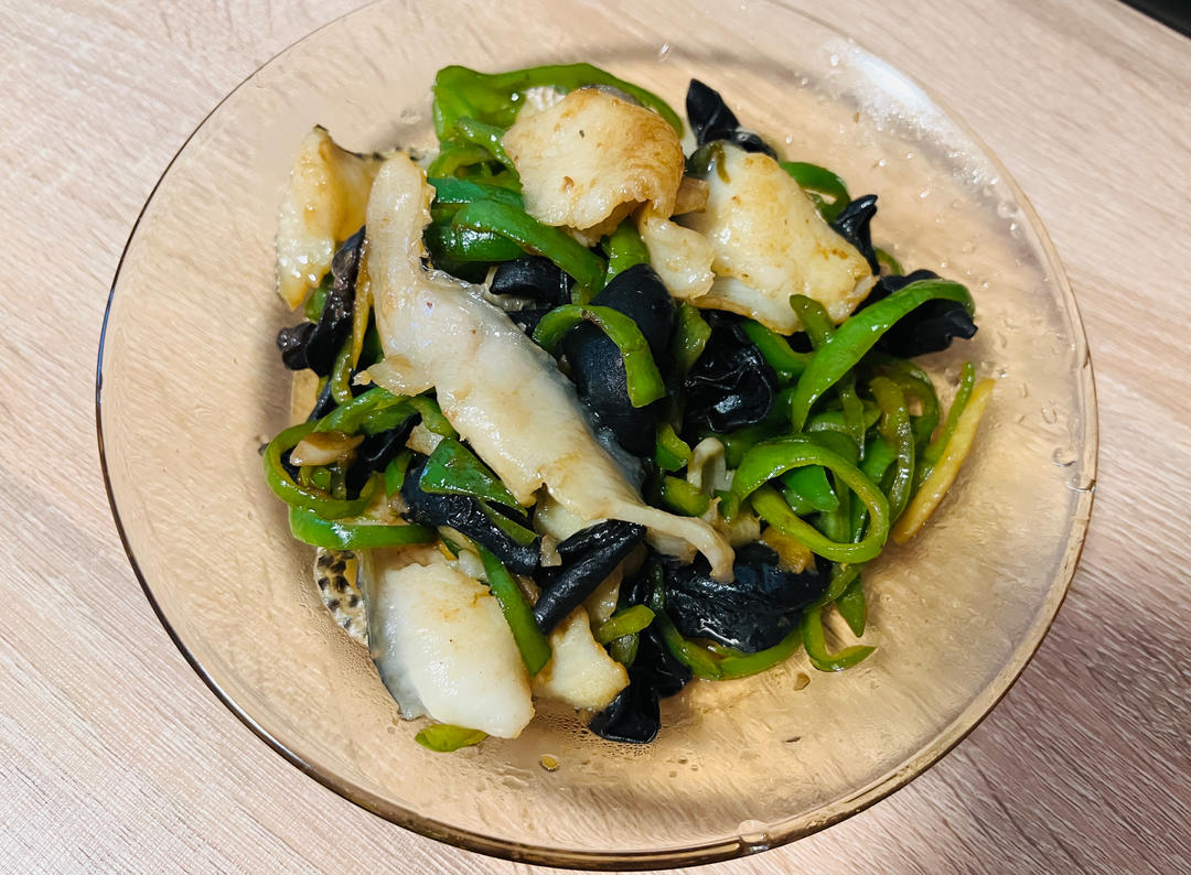 炒黑鱼片