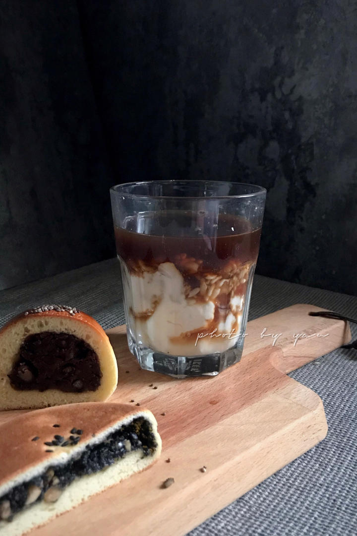 酒酿酸奶咖啡+波蛋开放三明治