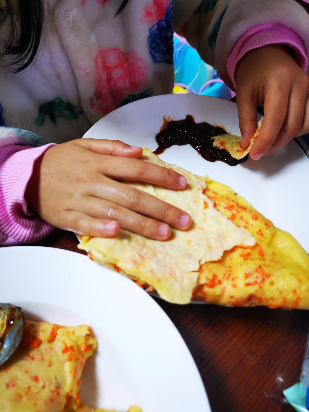 胡萝卜葱花鸡蛋饼