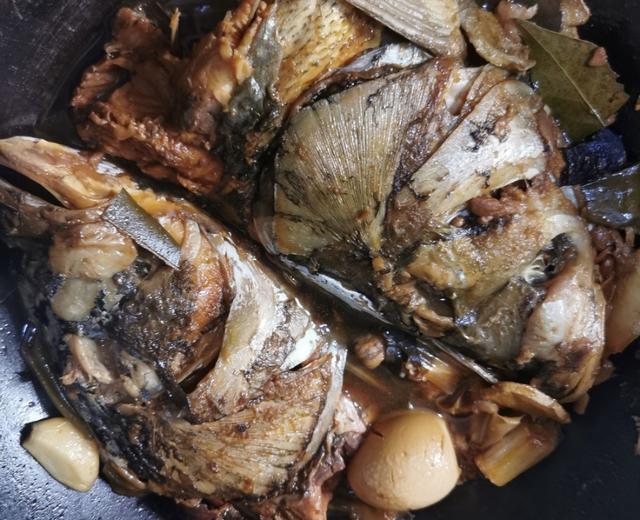 小铁锅炖大鱼头的做法