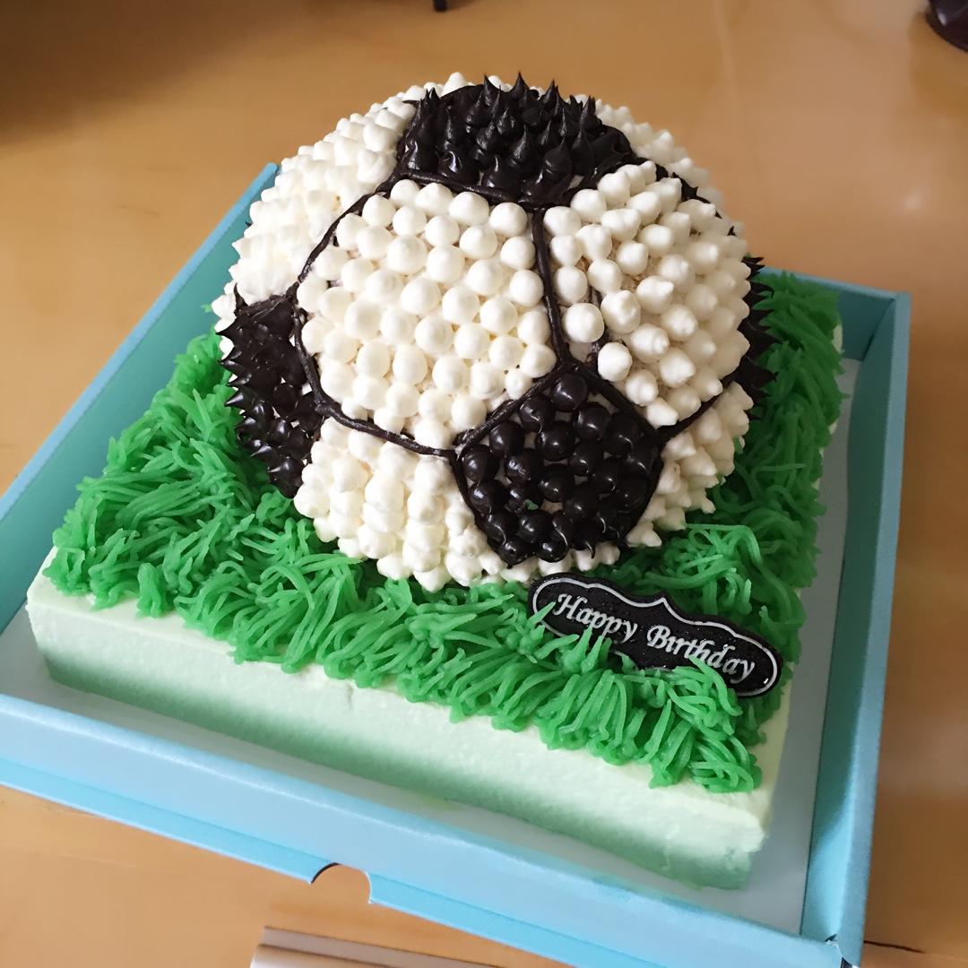足球生日蛋糕