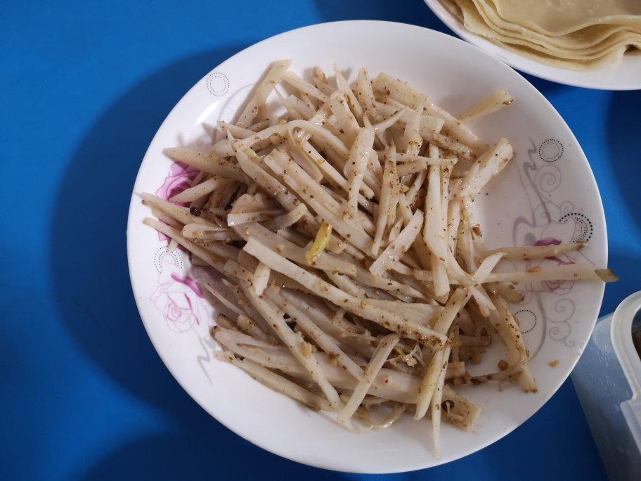 炝炒藕丝