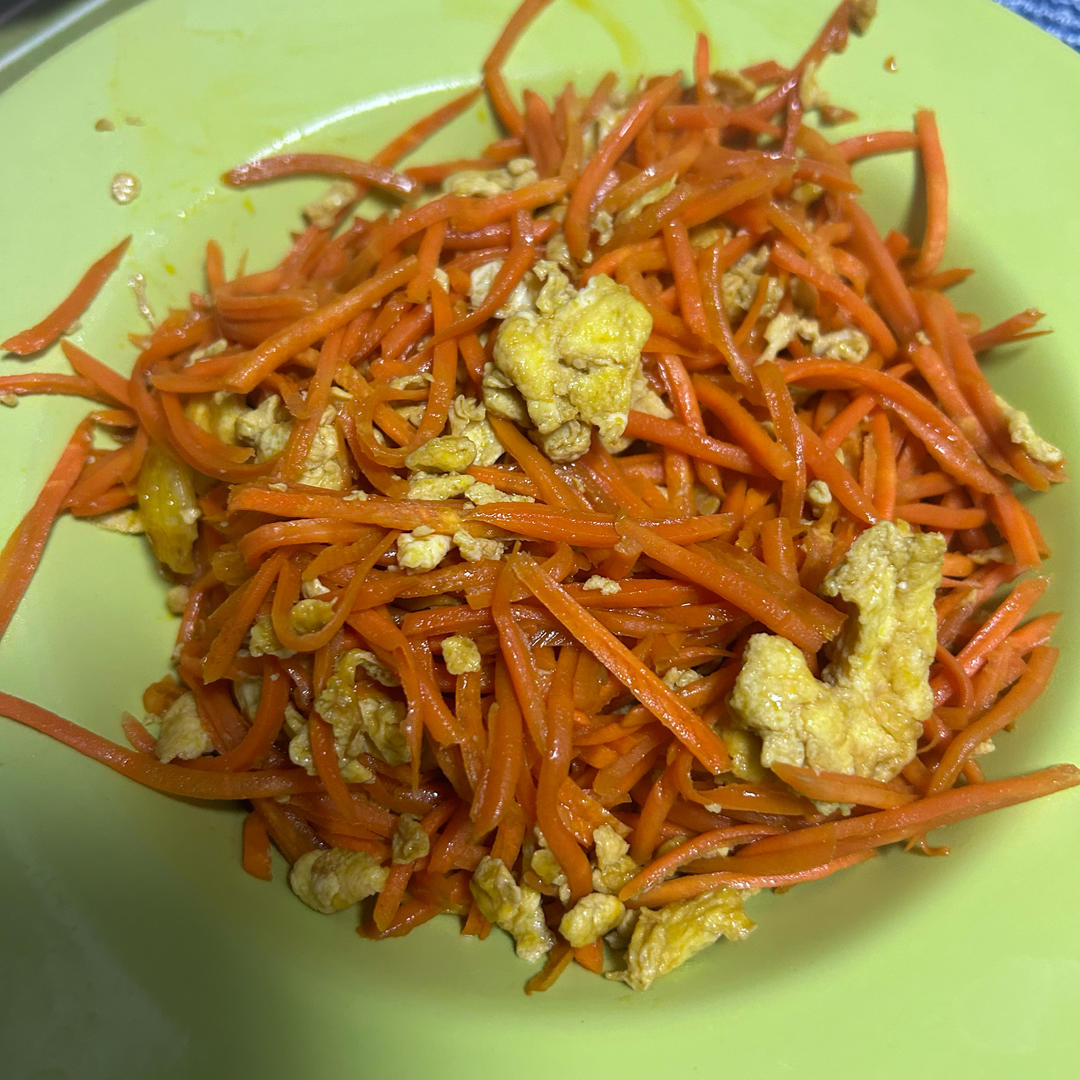 胡萝卜炒鸡蛋