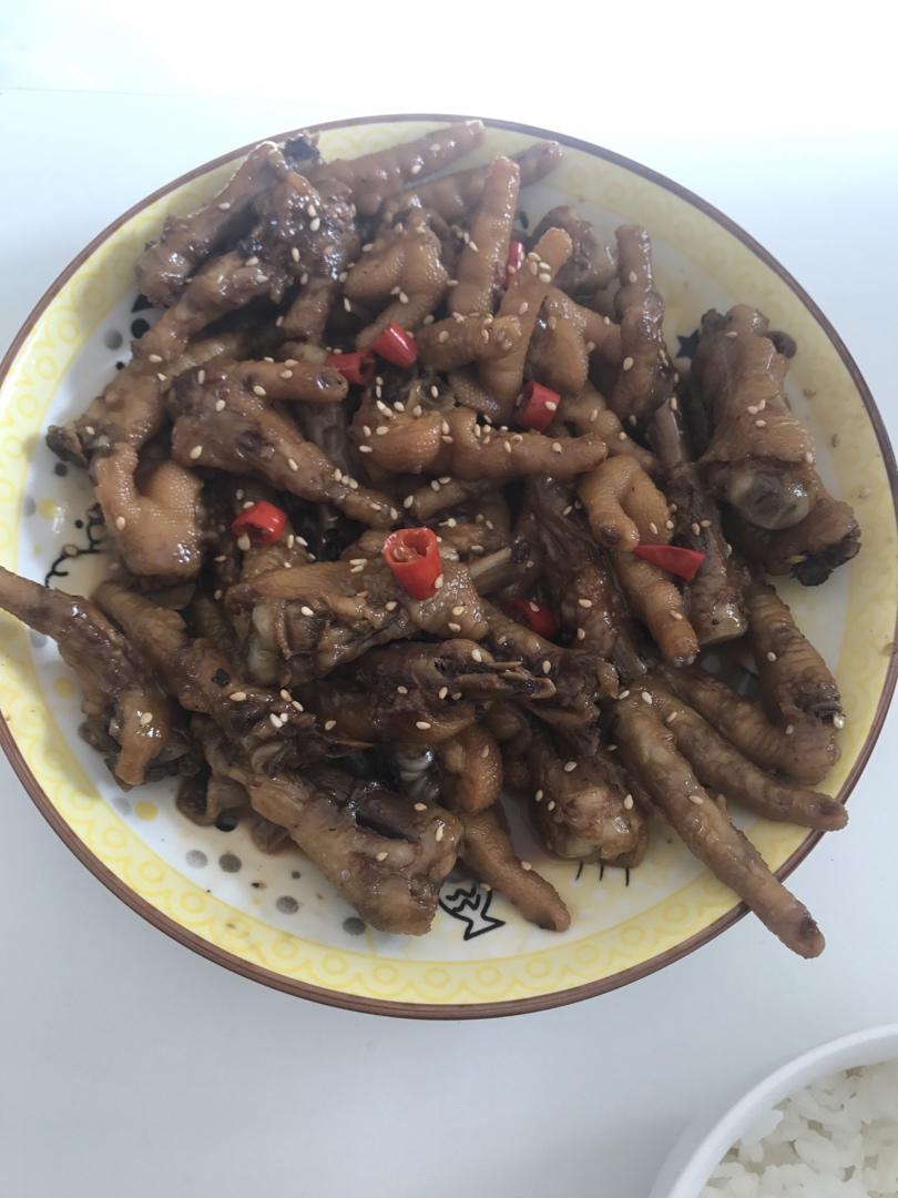 香辣烧鸡爪