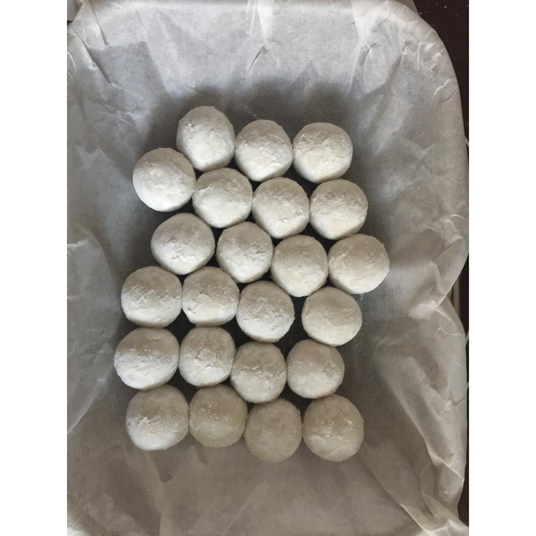 花生黑芝麻汤圆