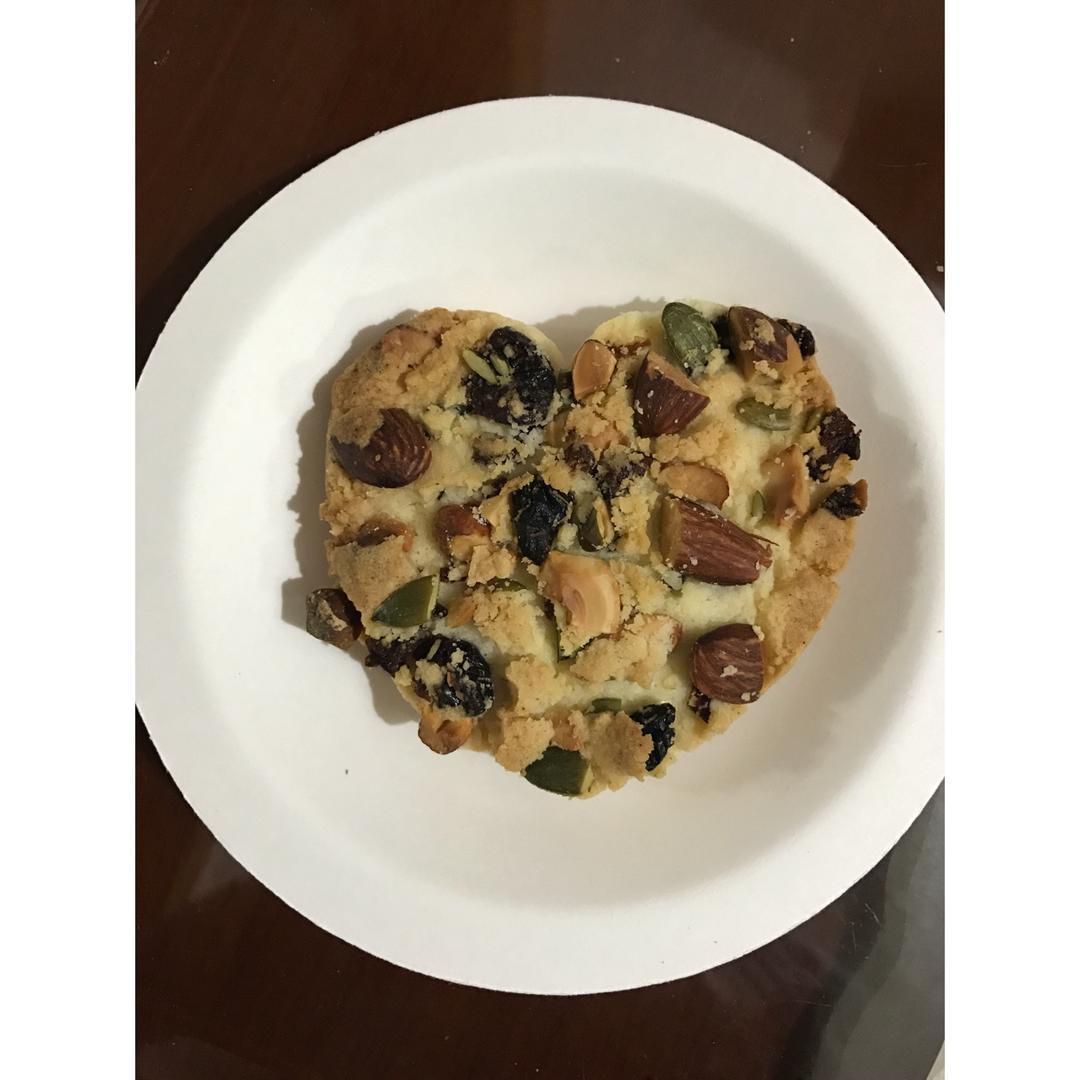 坚果小脆饼