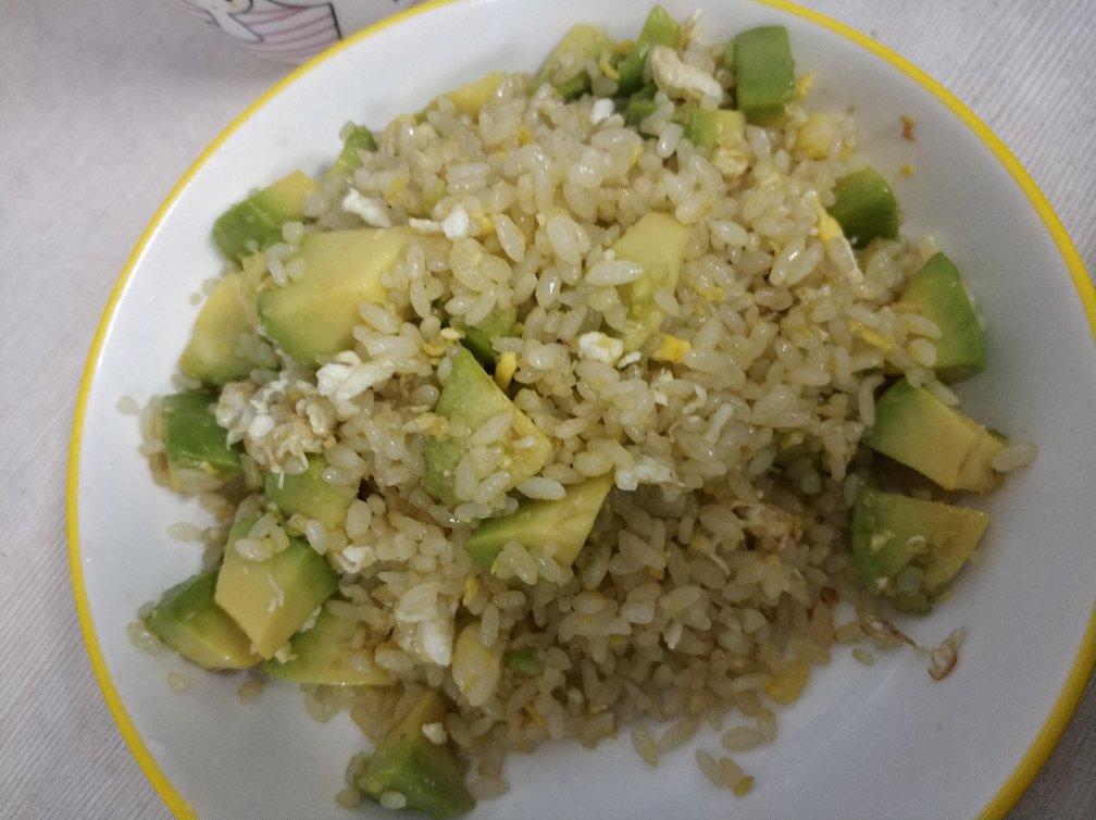 牛油果炒饭