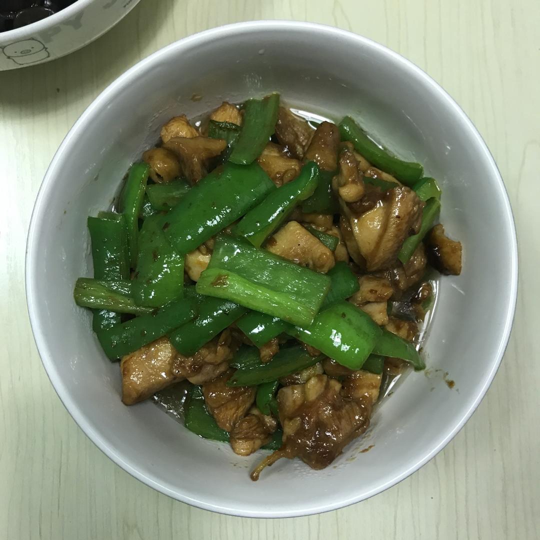 青椒炒鸡腿肉（大厨级别）