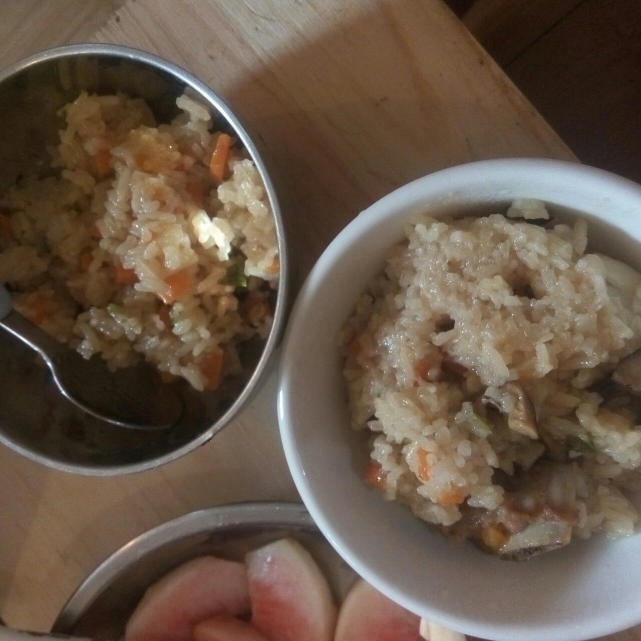 喷香排骨焖饭（爆好吃）