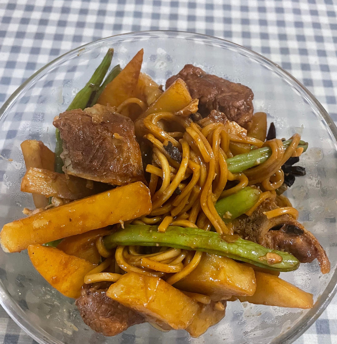 硬菜代表--排骨炖豆角土豆（豆角焖面胚子）