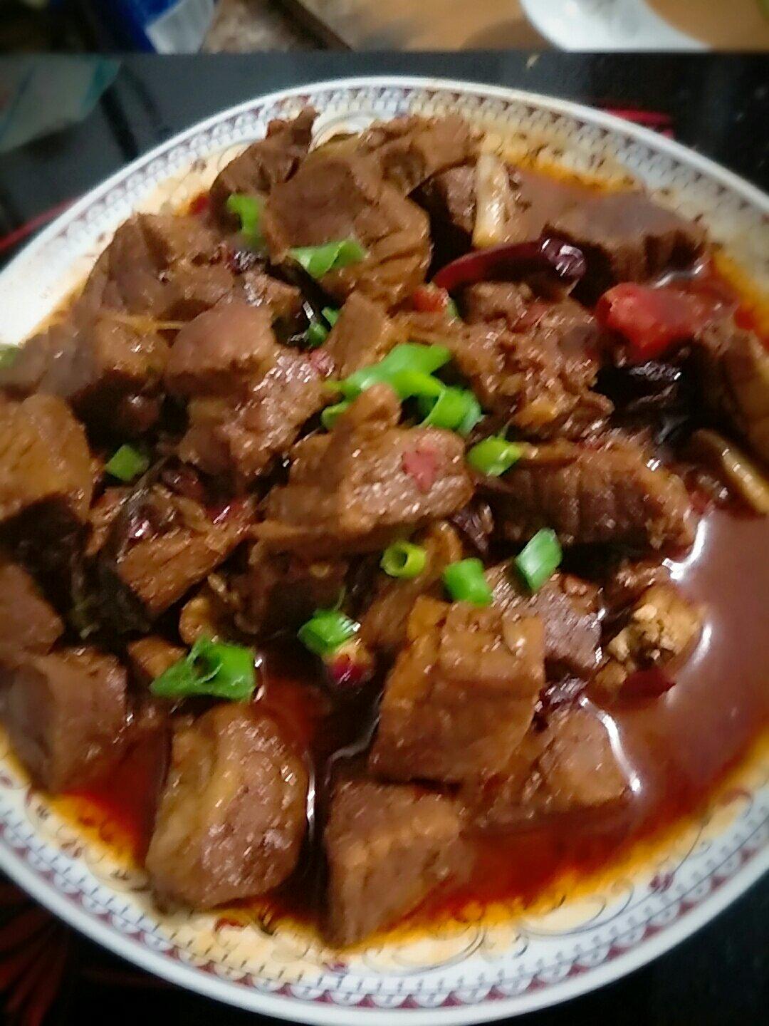 爱人做的川味红烧牛肉