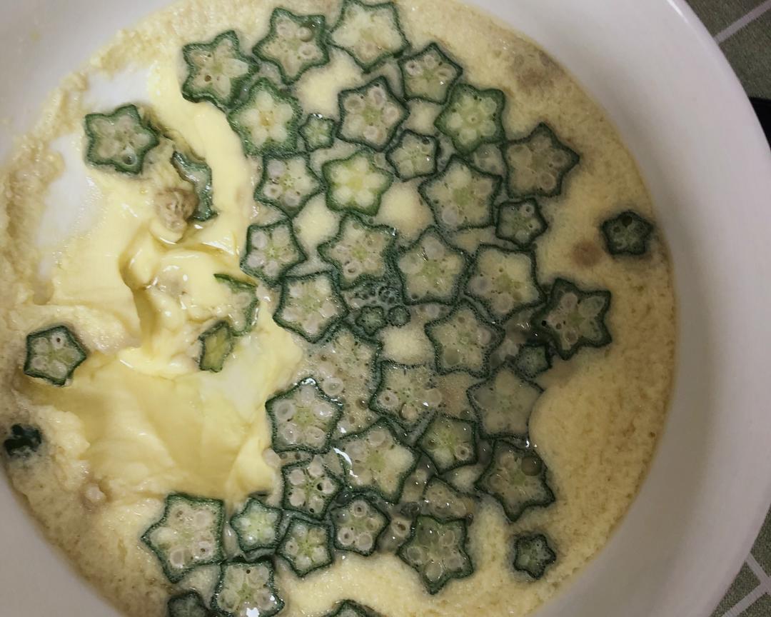 小星星鸡蛋糕（秋葵蒸蛋）