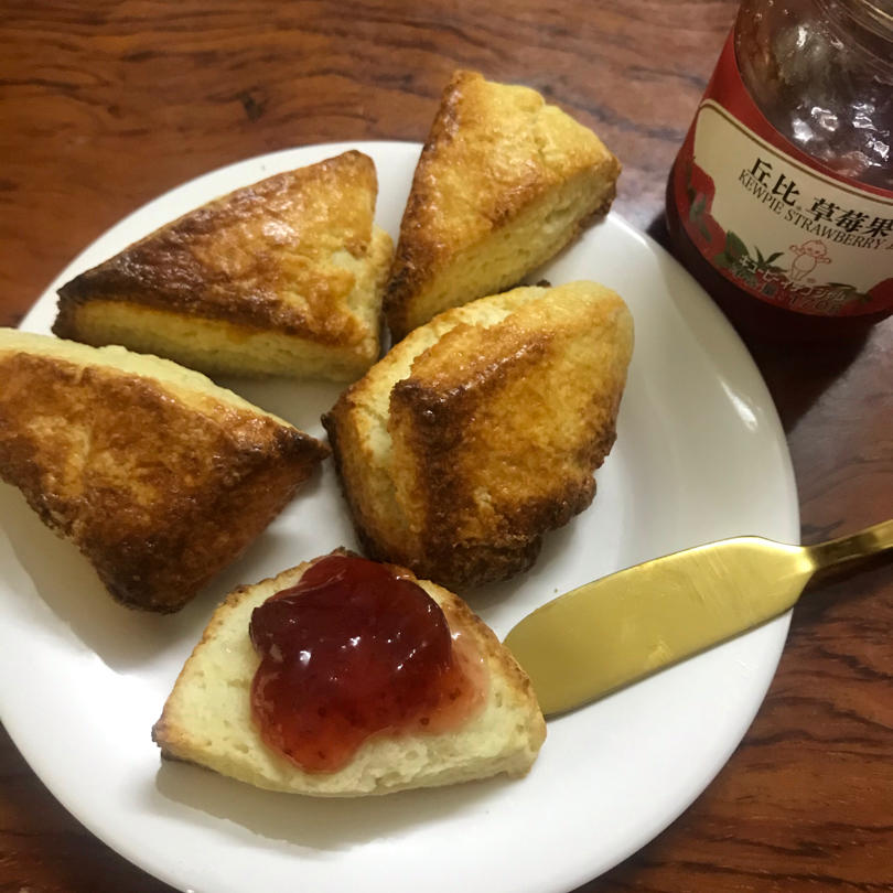 帕玛森起司司康