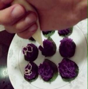紫薯泥沙拉。的做法 步骤5