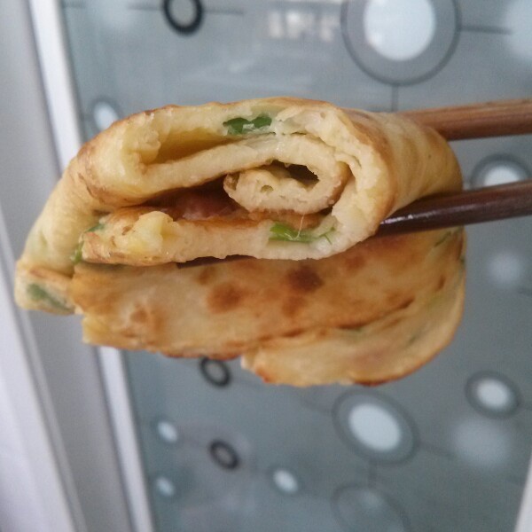 鸡蛋葱花饼