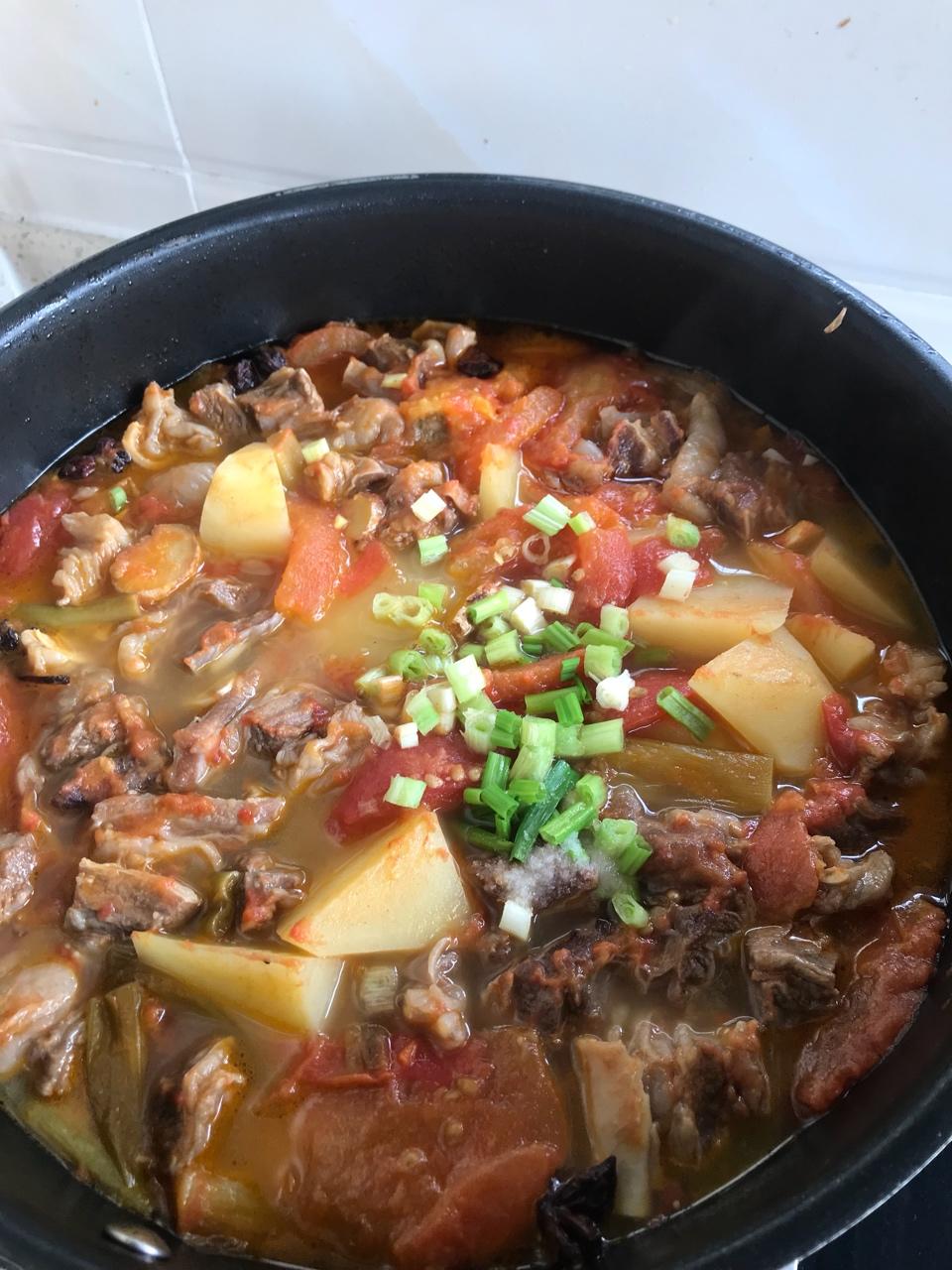 番茄牛肉煲