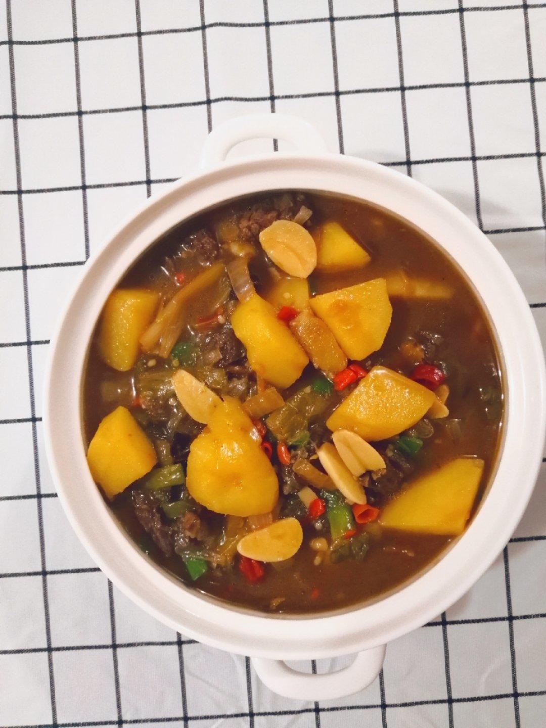 红烧牛肉土豆 （独家秘制）