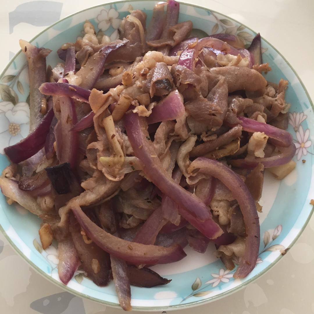 自然_4k1f做的洋葱炒羊肉