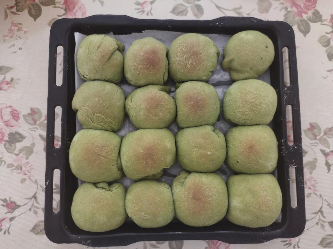 柔软美味‼️斑斓椰蓉小餐包