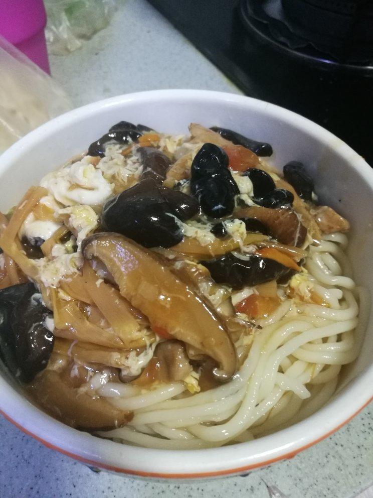 手机用户8020_w5c8做的老北京三鲜打卤面