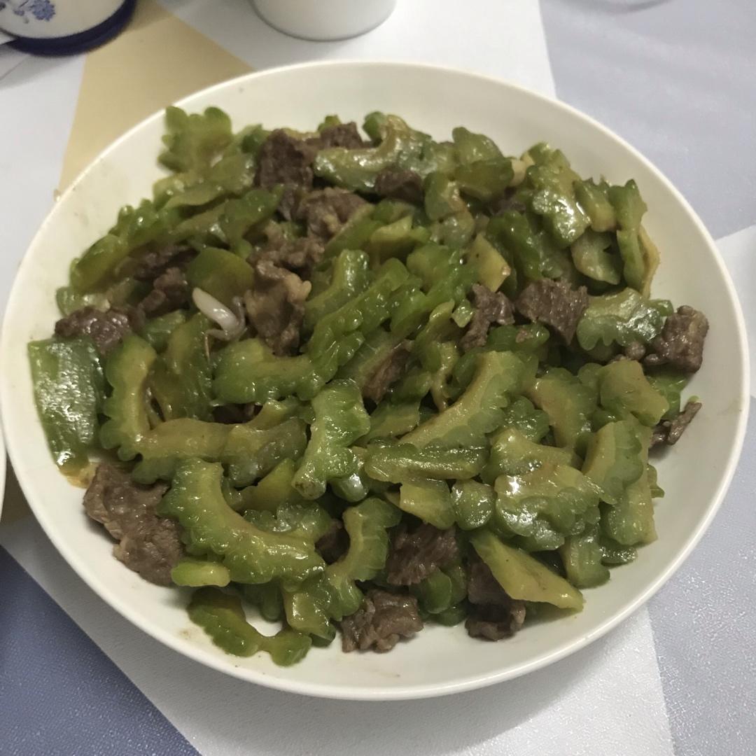 经典粤菜凉瓜牛肉