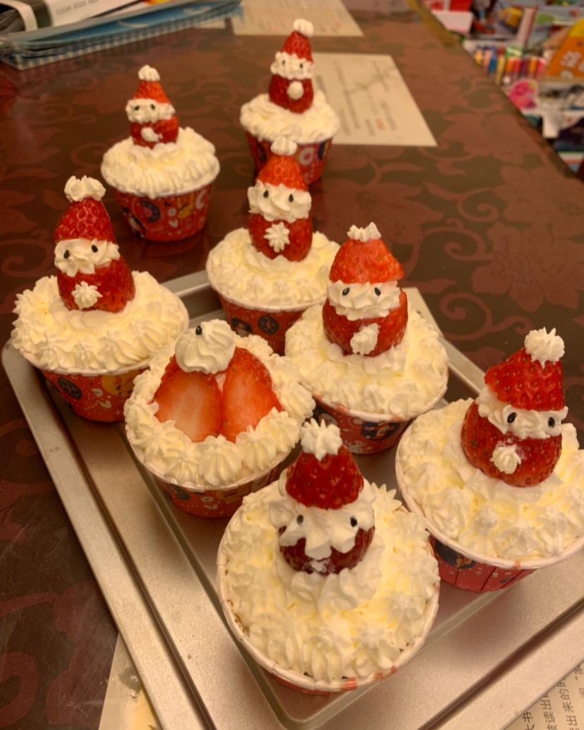 传统红丝绒杯子蛋糕（极软无泡打粉）Red velvet cupcake