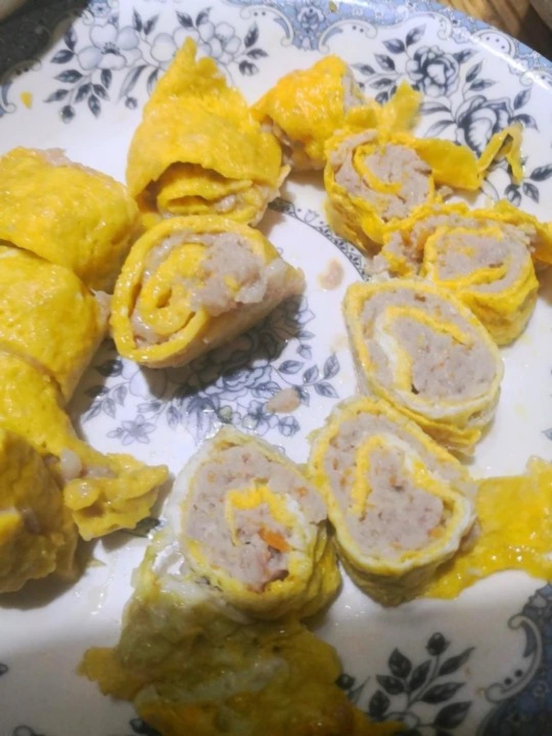 鸡蛋肉卷