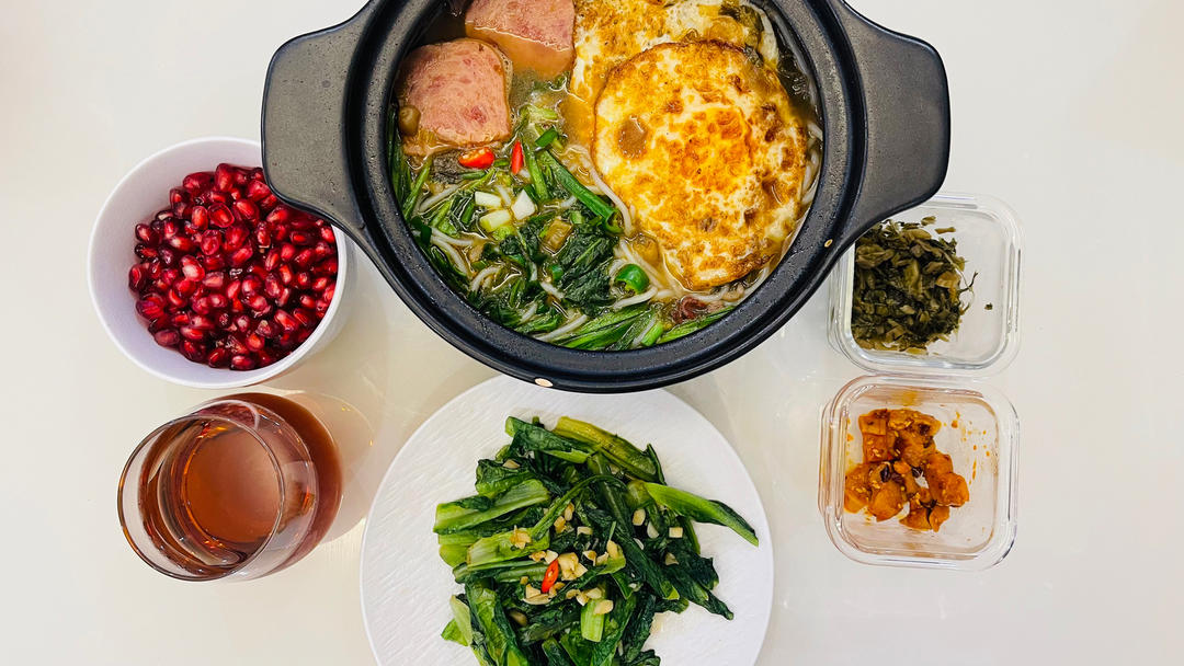 🍜快乐碳水系列：泡椒牛肉米粉的做法