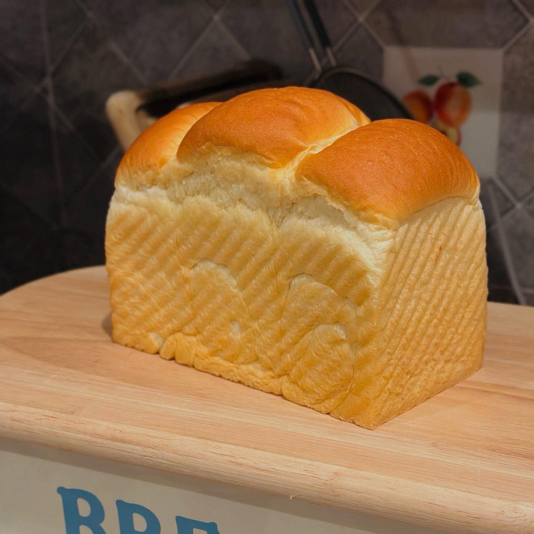 奶香纯粹的重料淡奶油吐司