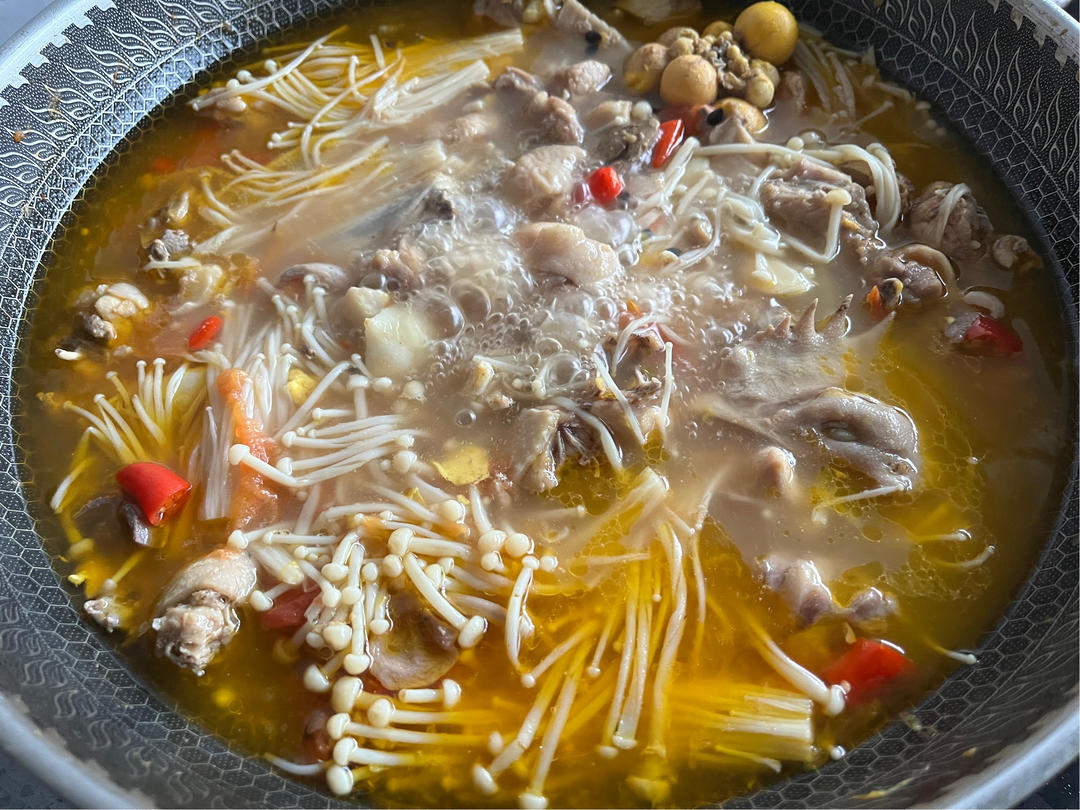 超级下饭的百香果煮鸡