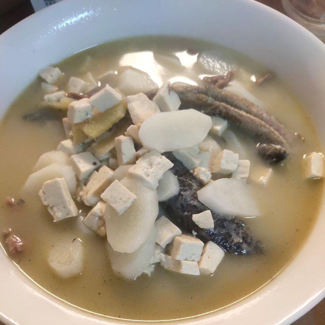 健脾养胃的泥鳅汤（治疗出虚汗）