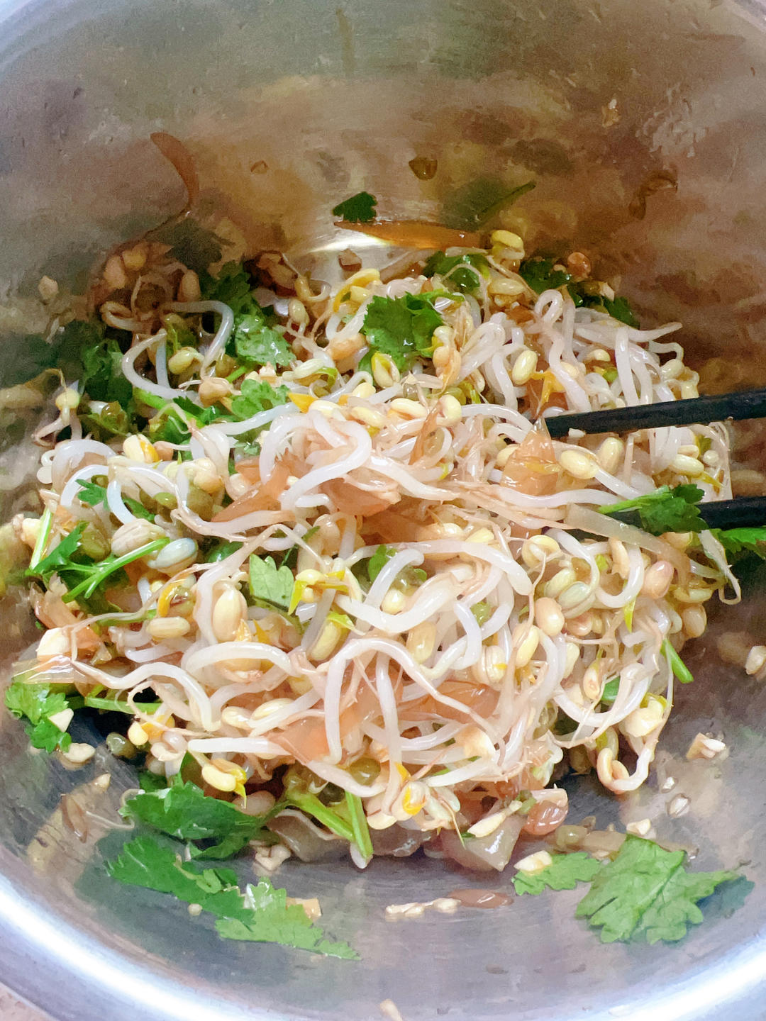 凉拌绿豆芽