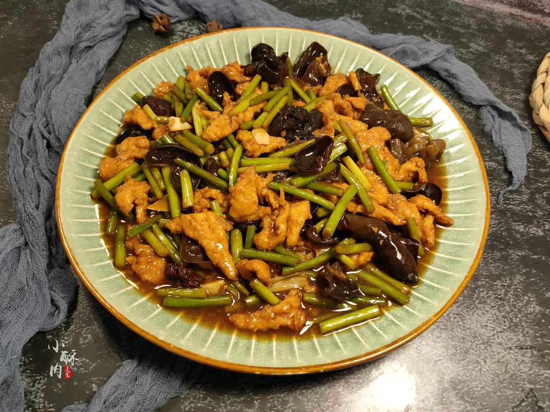 0人做过这道菜小酥肉美食过油肉是山西地区最为常见的一道家常菜,被称