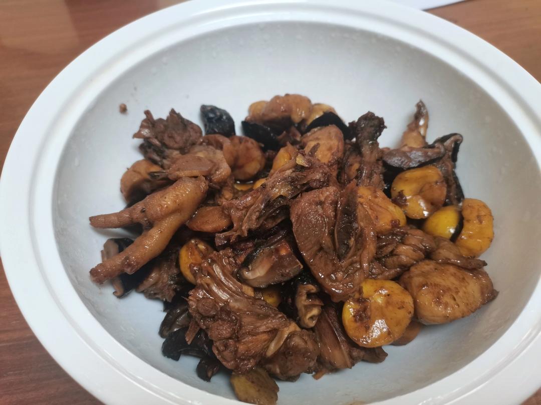 【栗子烧鸡】鸡肉都给你吃，栗子归我~