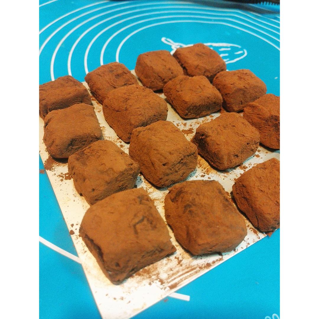 小嶋老师的生巧克力