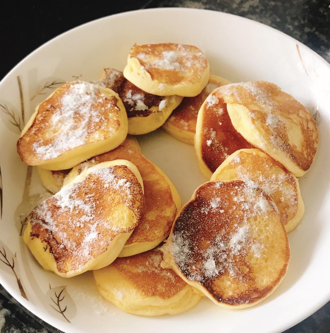 大朵2做的平底锅做的舒芙蕾松饼