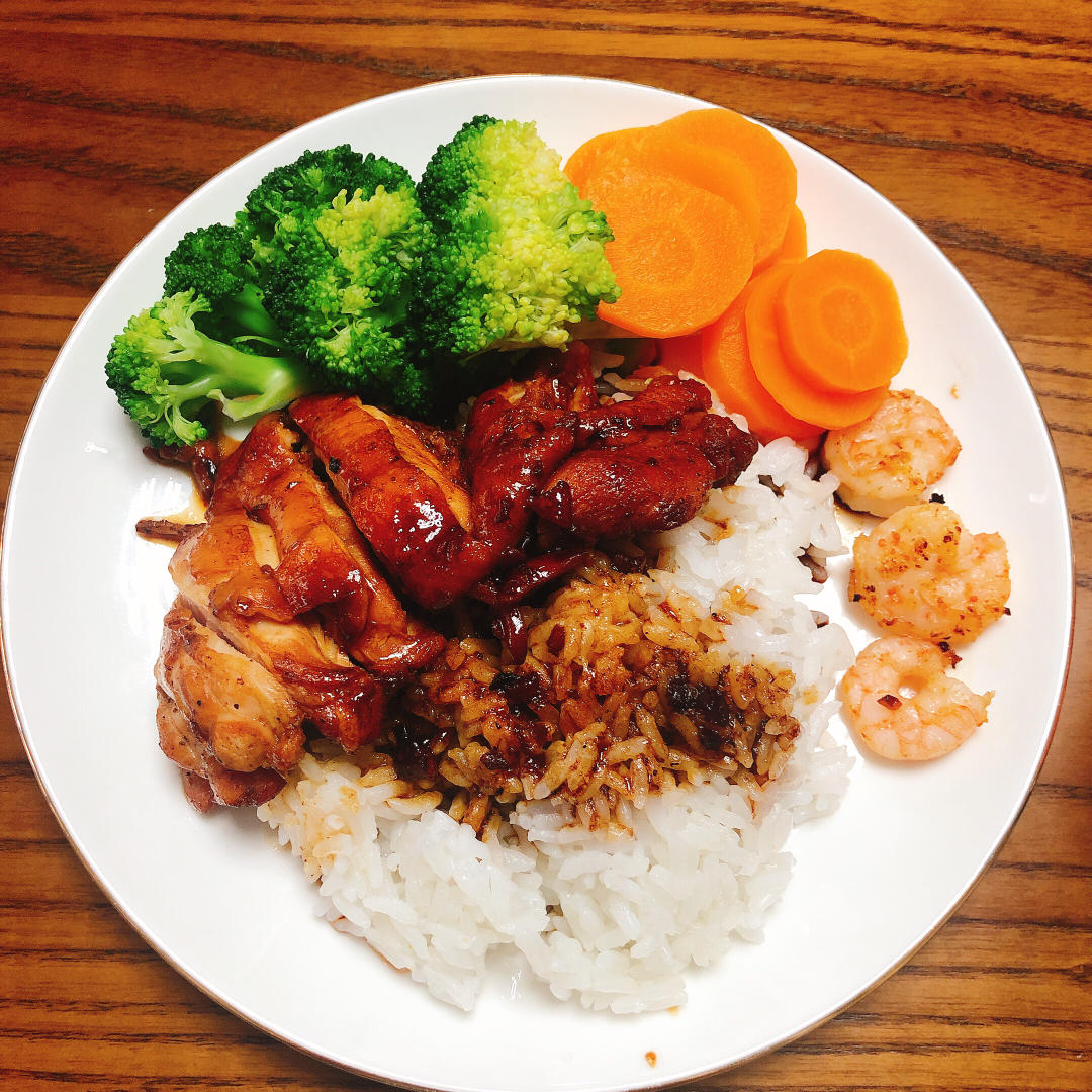 小小2233做的照烧鸡腿饭