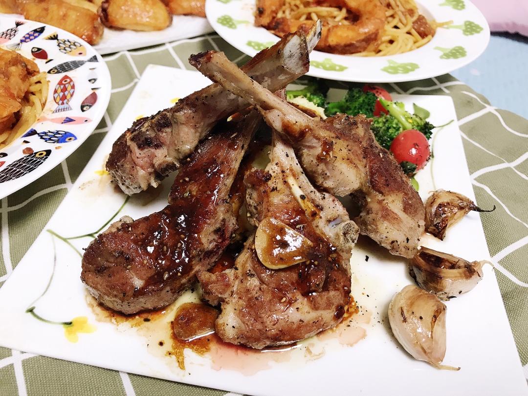 迷迭香烤小羊排