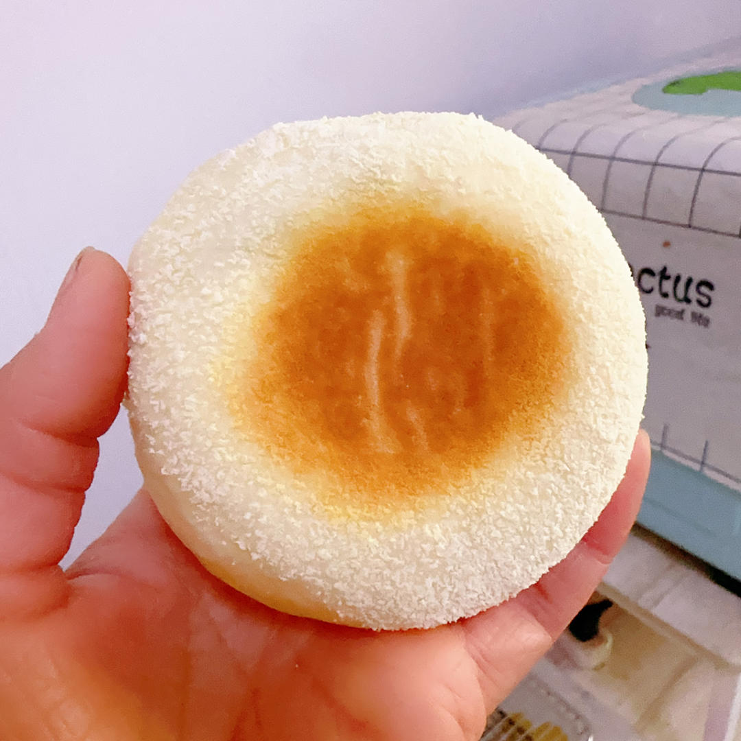 棉花团子一样柔软的云朵豆乳餐包